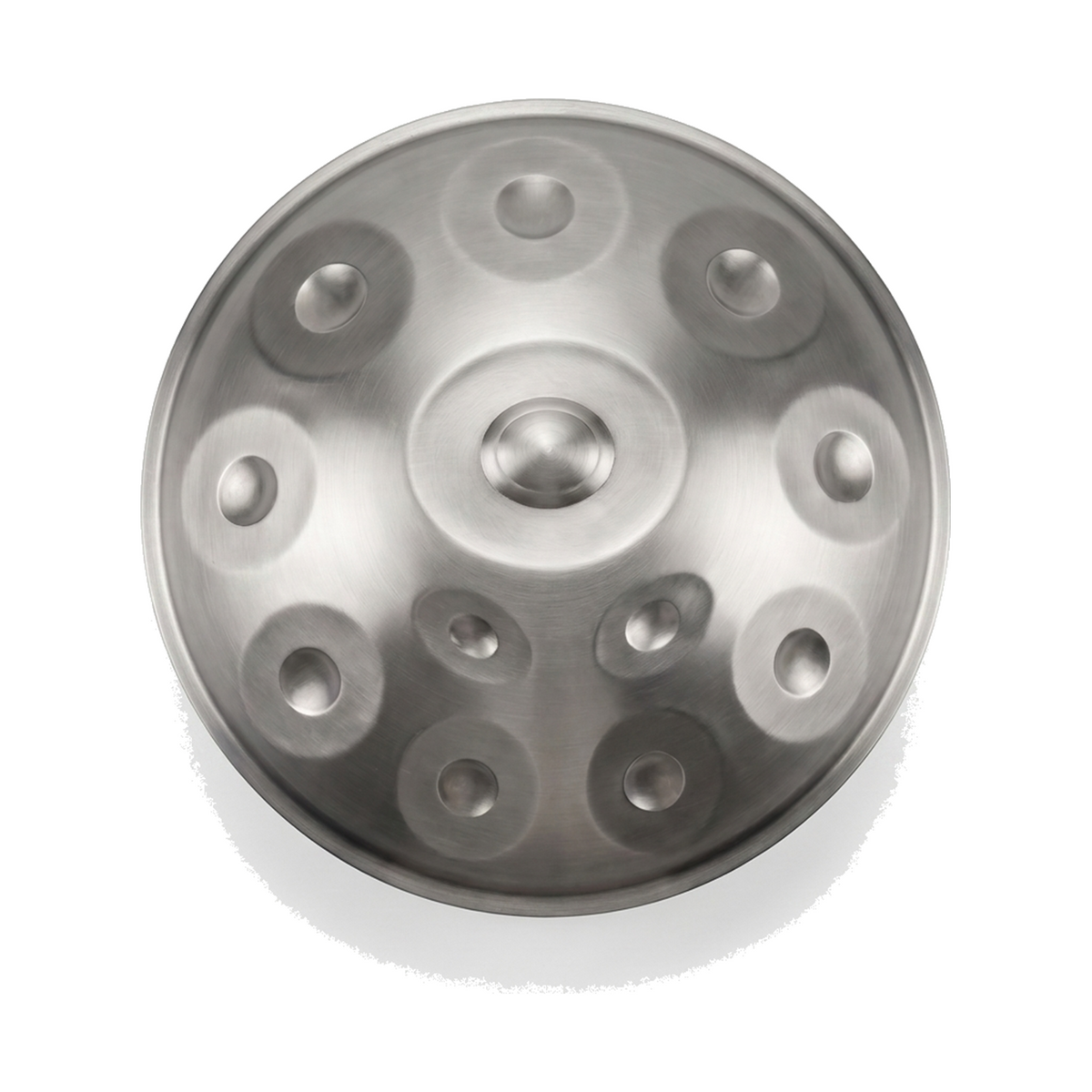 Handpan THALYS vu de dessus, gamme D Kurd, champ tonal visible